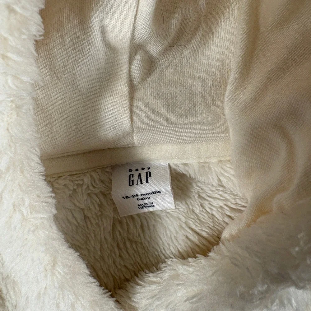 Baby Gap Cream Teddy Bear Fleece Hoodie Faux Fur Ears 18-24 Months 07/19